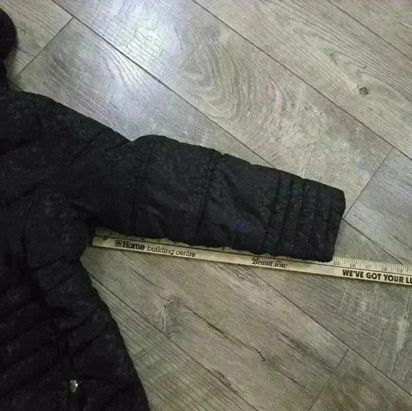 MICHAEL KORS girls 7/8 black and gold winter hooded jacket - Picture 3 of 16